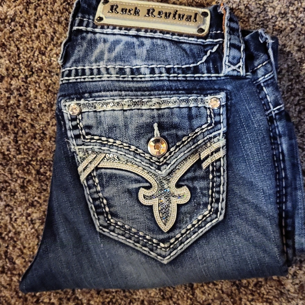 Rock Revival 24 Hettie Crop Jeans *please read*